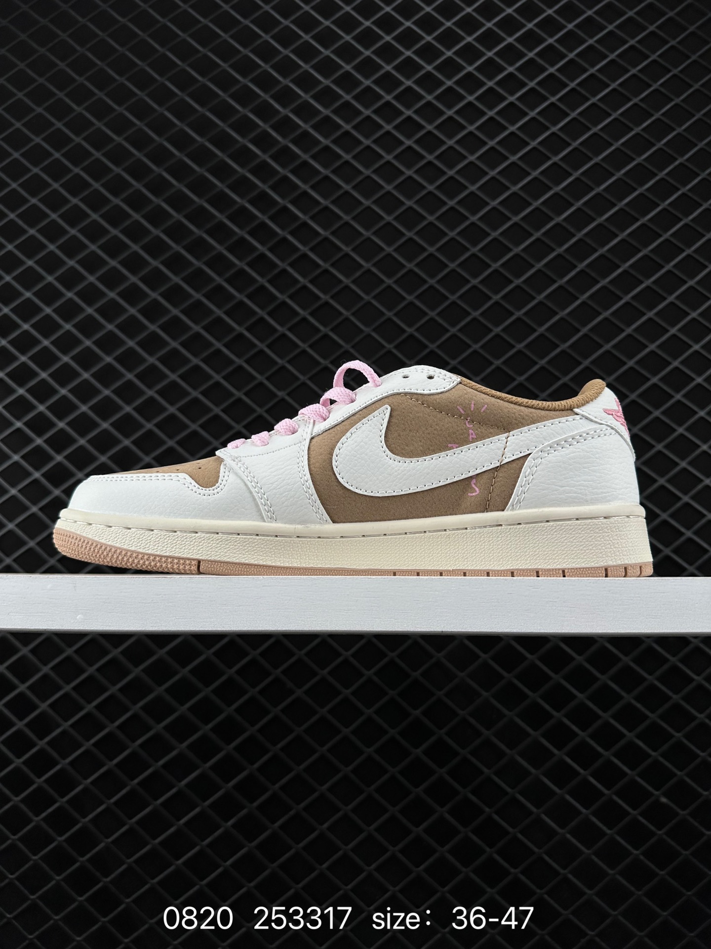 Travis Scott x Air Jordan 1 ” Reverse Mocha “